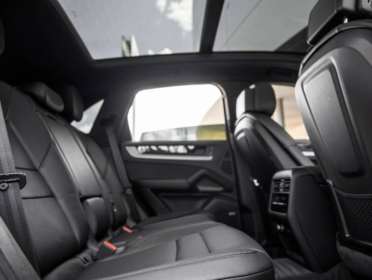 2024 Porsche Cayenne Cayenne