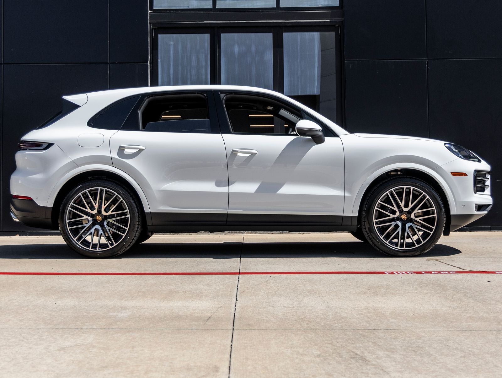 2026 Porsche Cayenne AWD