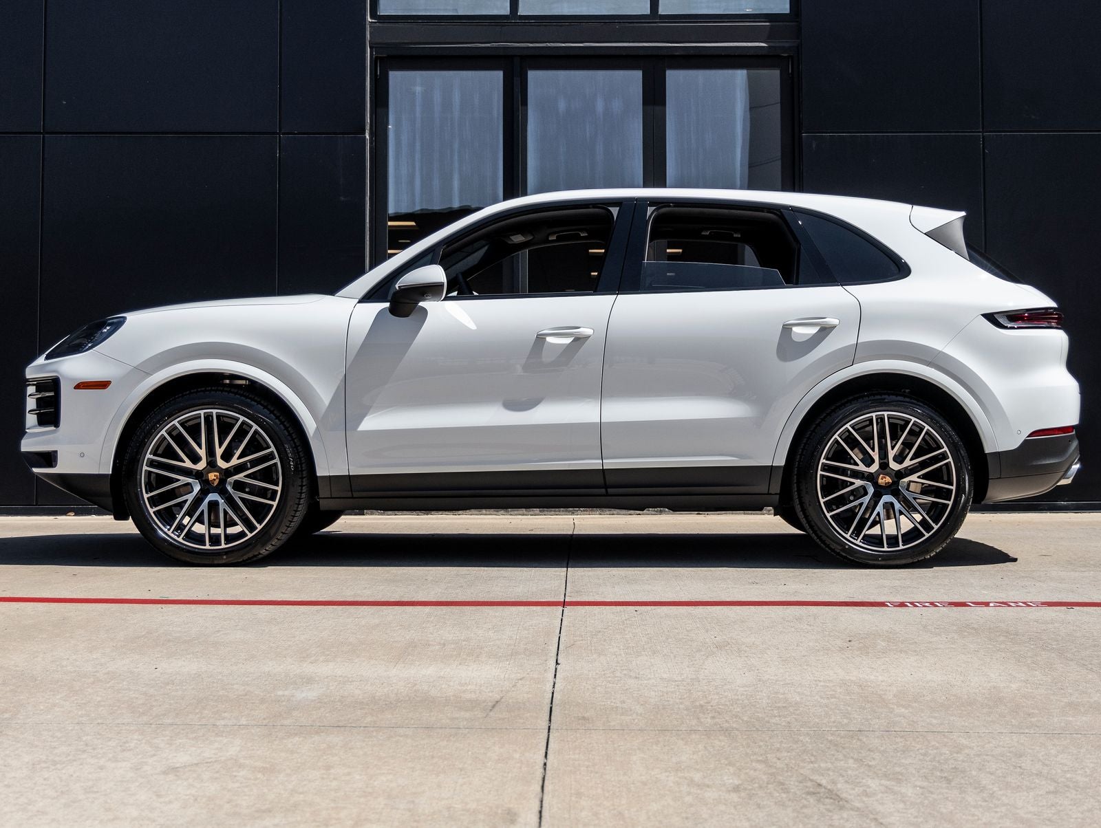 2026 Porsche Cayenne AWD