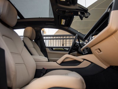 2026 Porsche Cayenne AWD