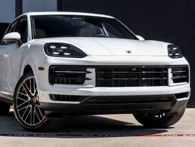 2026 Porsche Cayenne AWD