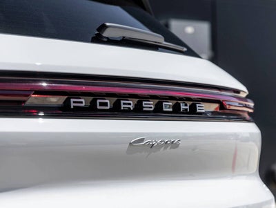 2026 Porsche Cayenne AWD