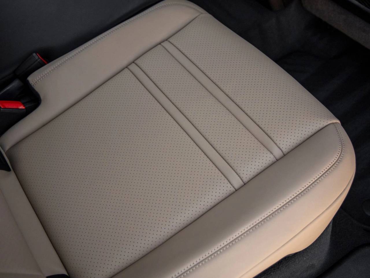 2026 Porsche Cayenne AWD