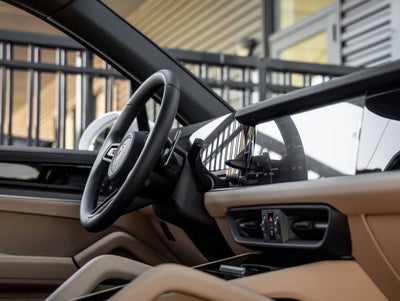 2026 Porsche Cayenne AWD