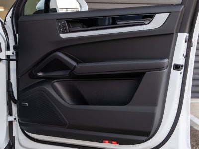 2026 Porsche Cayenne Base