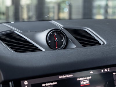 2021 Porsche Cayenne AWD