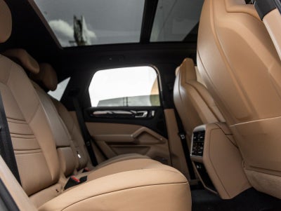2023 Porsche Cayenne Cayenne