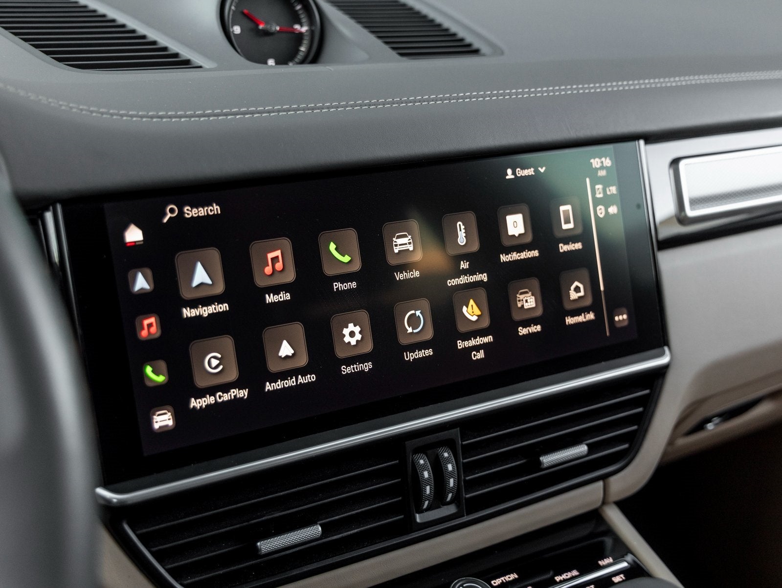 2023 Porsche Cayenne Cayenne Platinum Edition (MY23)