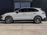 2023 Porsche Cayenne Cayenne Platinum Edition (MY23)