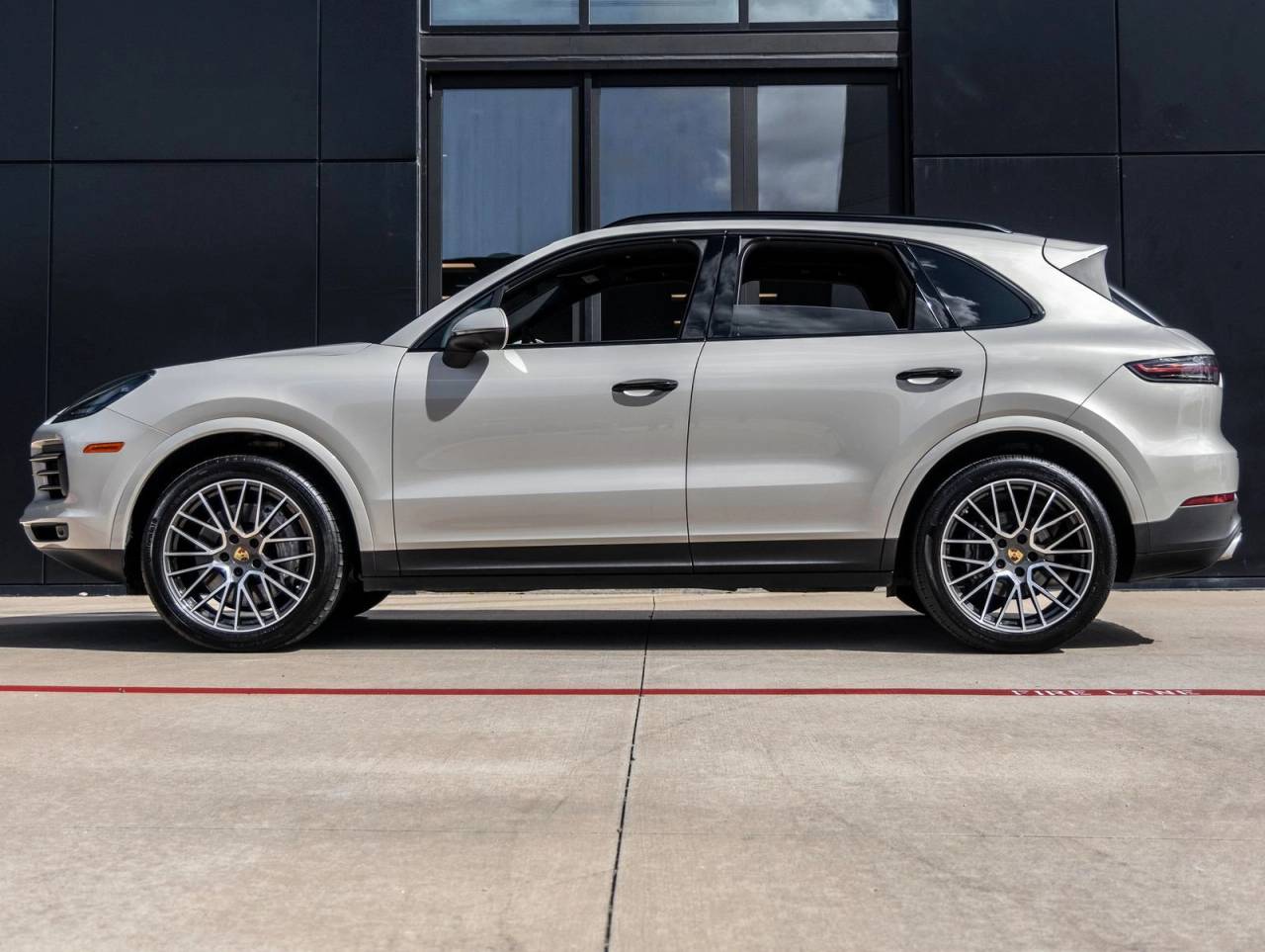 2023 Porsche Cayenne Cayenne