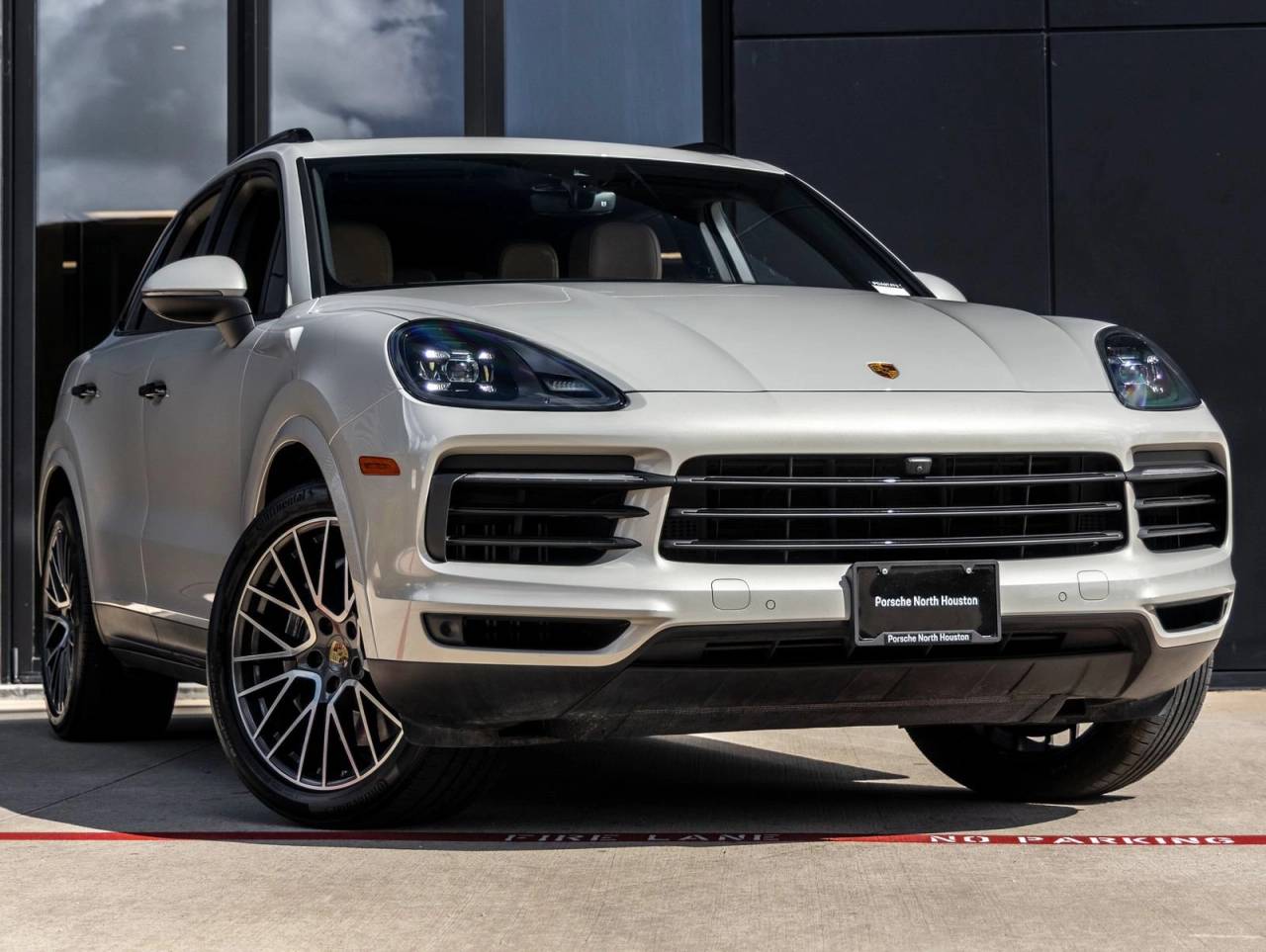 2023 Porsche Cayenne Cayenne