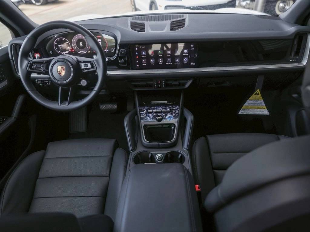 2025 Porsche Cayenne AWD