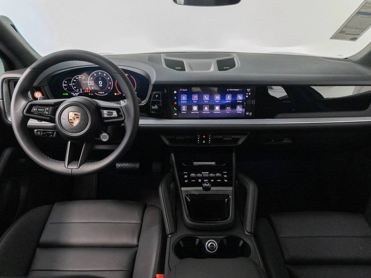 2026 Porsche Cayenne AWD