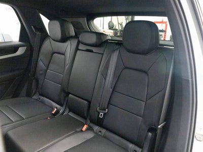 2026 Porsche Cayenne AWD