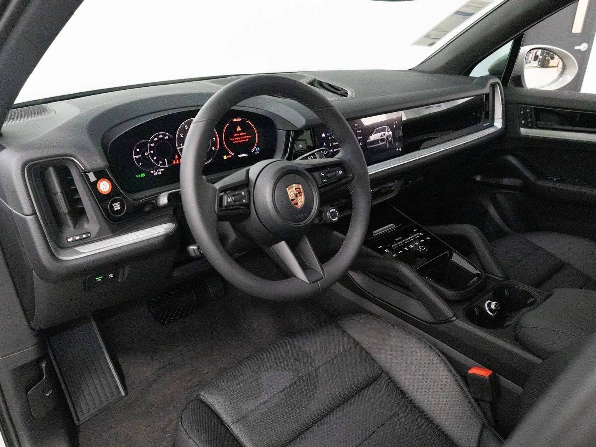 2026 Porsche Cayenne AWD
