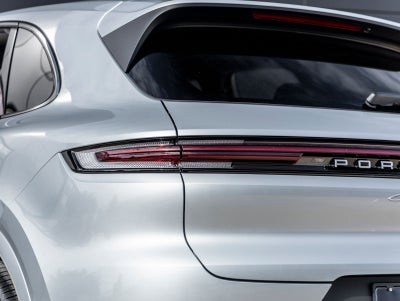 2026 Porsche Cayenne AWD