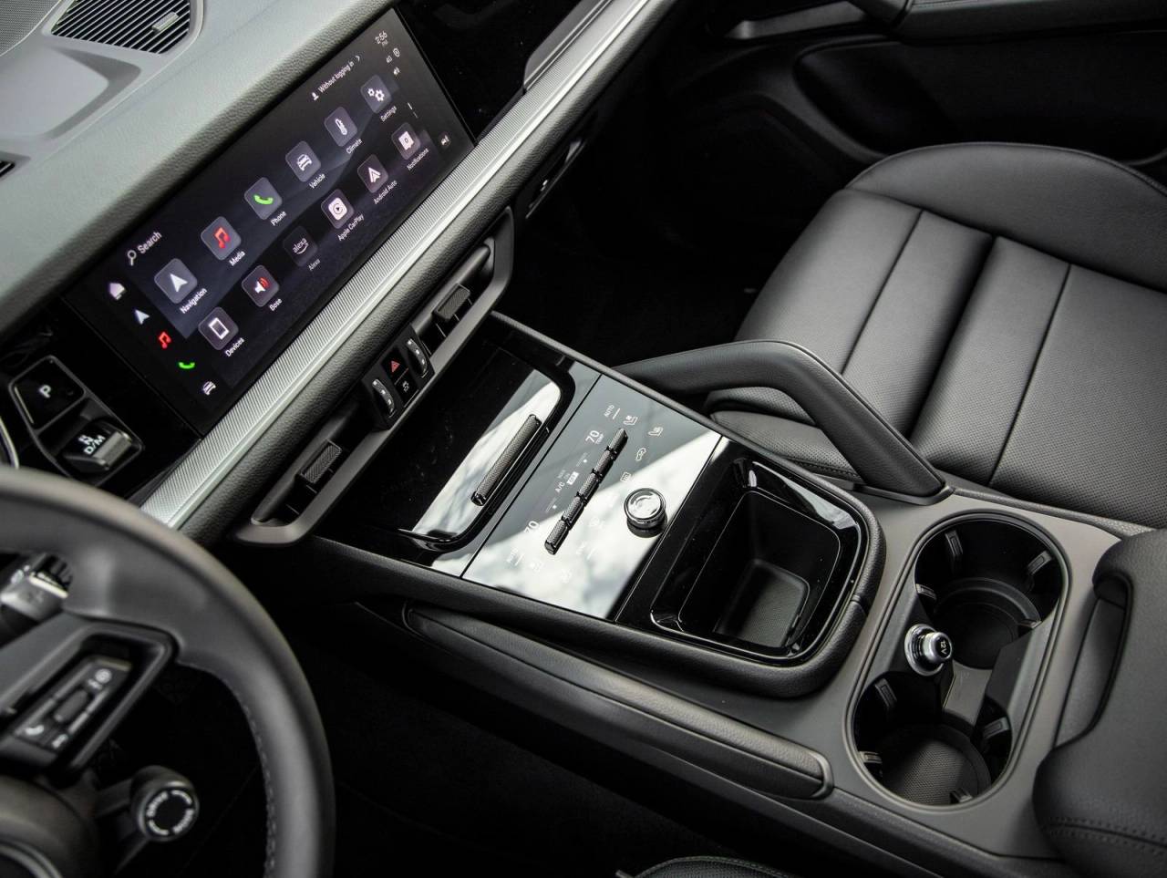 2026 Porsche Cayenne AWD