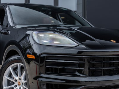 2026 Porsche Cayenne AWD