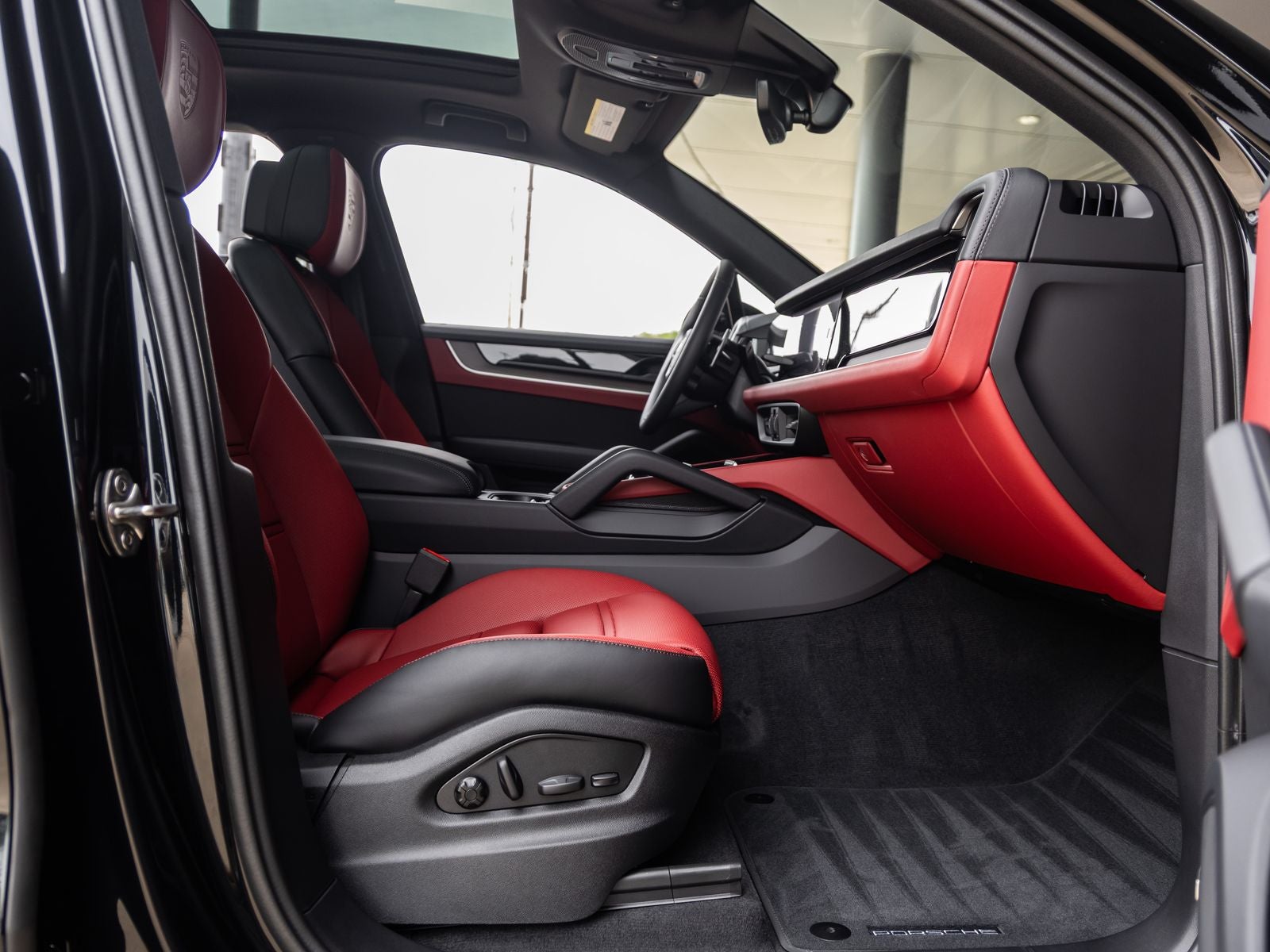 2026 Porsche Cayenne AWD