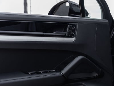 2026 Porsche Cayenne AWD