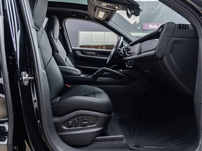 2026 Porsche Cayenne AWD