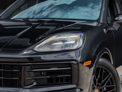 2026 Porsche Cayenne Base