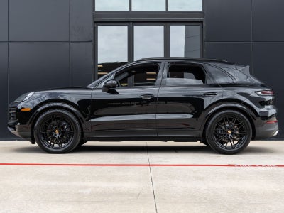 2026 Porsche Cayenne Base