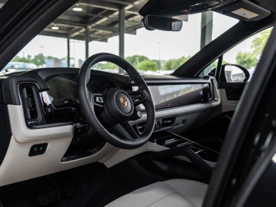 2026 Porsche Cayenne Base