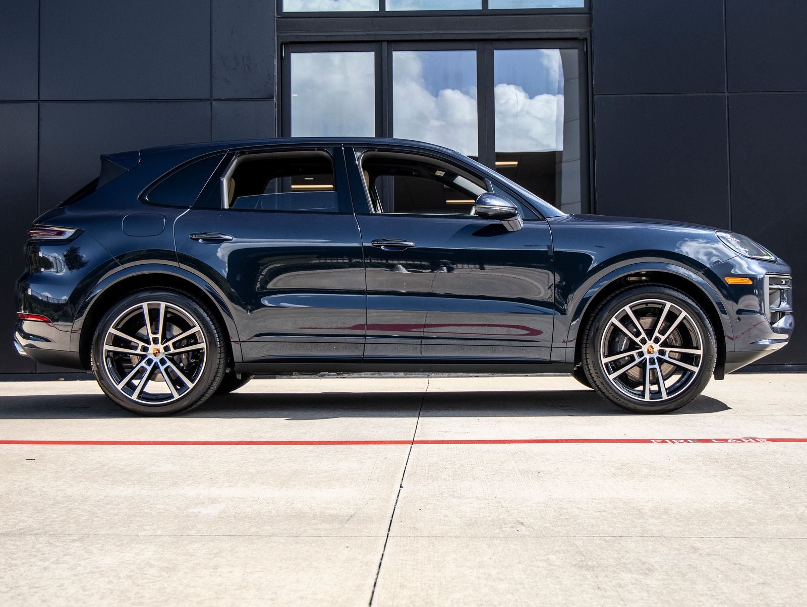 2026 Porsche Cayenne AWD