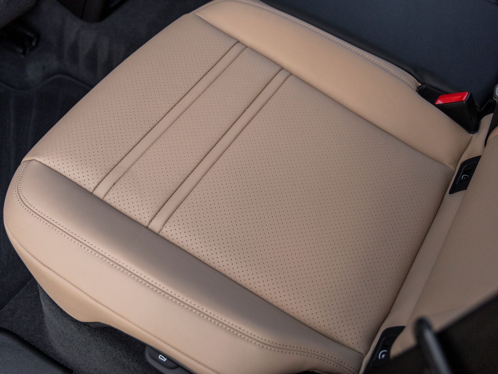2026 Porsche Cayenne AWD