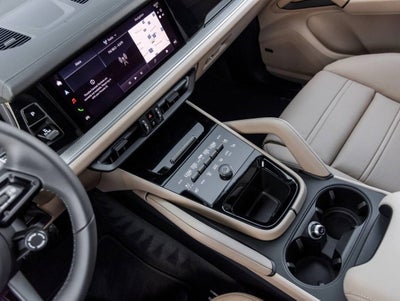 2026 Porsche Cayenne AWD