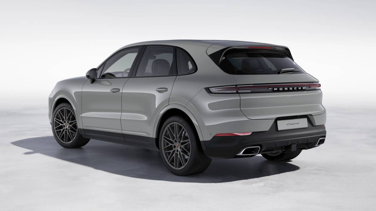 2025 Porsche Cayenne AWD