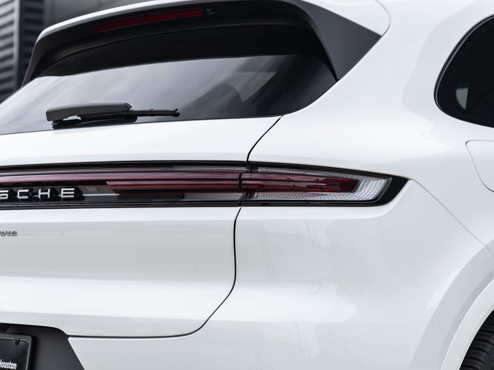2025 Porsche Cayenne AWD
