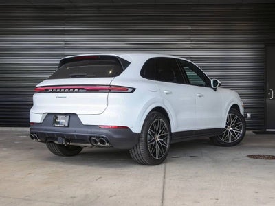 2025 Porsche Cayenne AWD