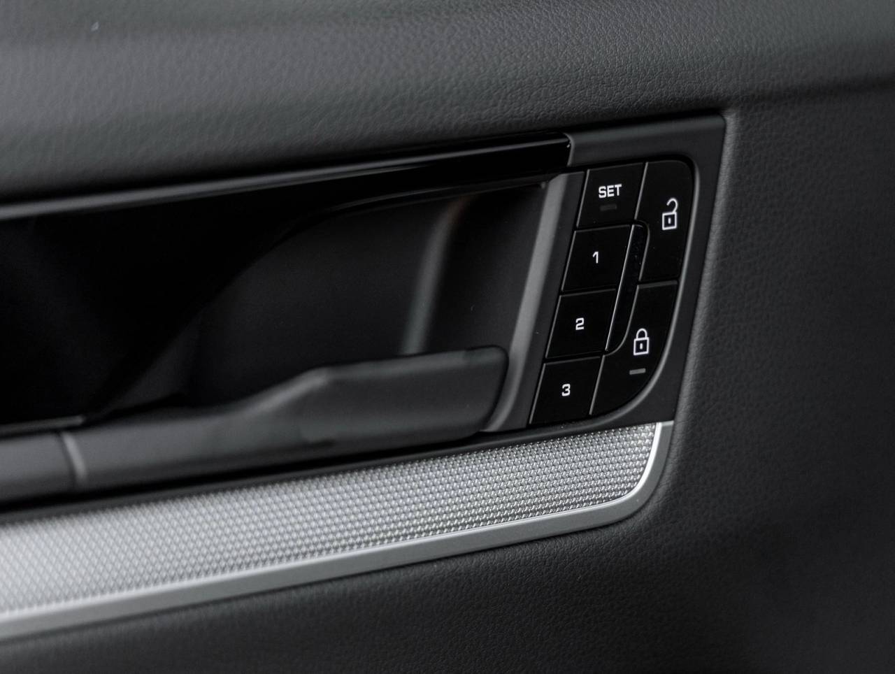 2025 Porsche Cayenne Cayenne