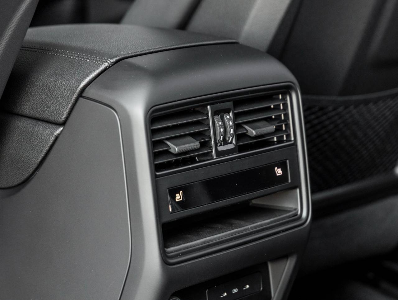 2025 Porsche Cayenne Cayenne