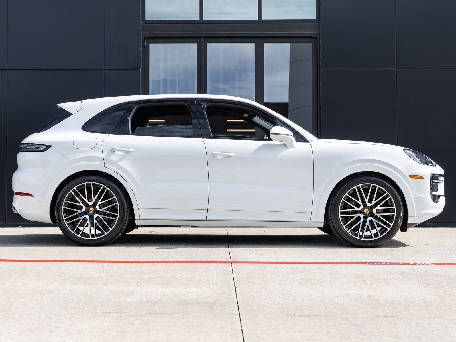 2026 Porsche Cayenne Base