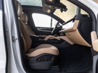 2026 Porsche Cayenne Base
