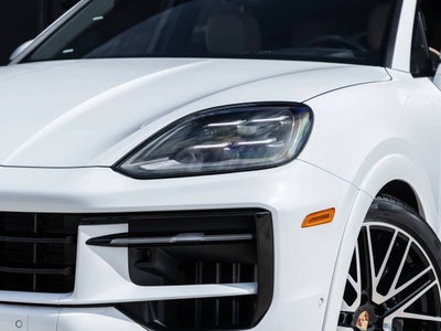 2026 Porsche Cayenne Base