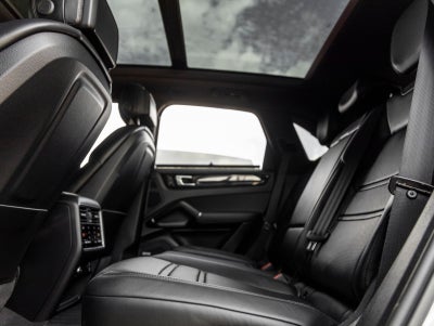 2020 Porsche Cayenne Cayenne