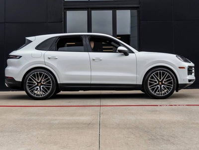 2026 Porsche Cayenne AWD