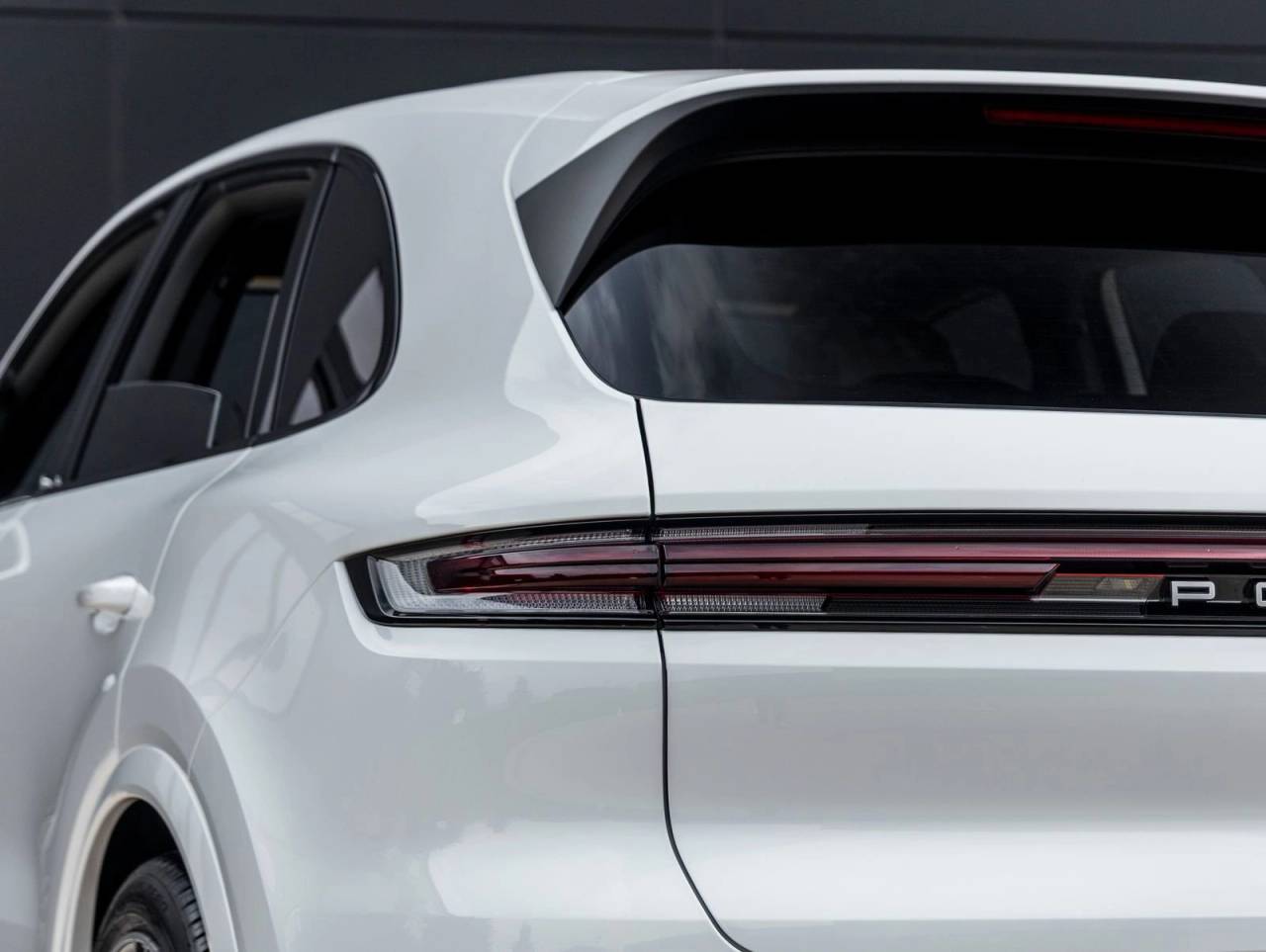 2026 Porsche Cayenne AWD