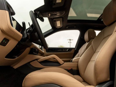 2026 Porsche Cayenne AWD