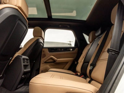 2026 Porsche Cayenne AWD