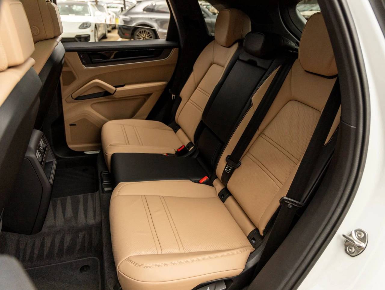 2026 Porsche Cayenne AWD