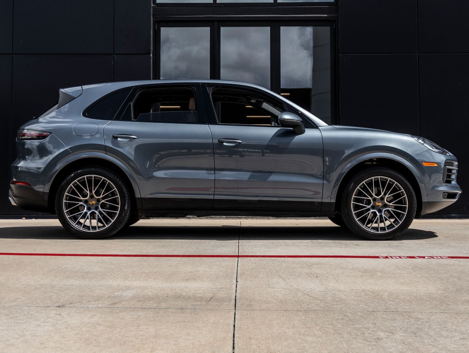 2019 Porsche Cayenne Cayenne