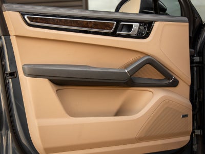 2019 Porsche Cayenne Cayenne