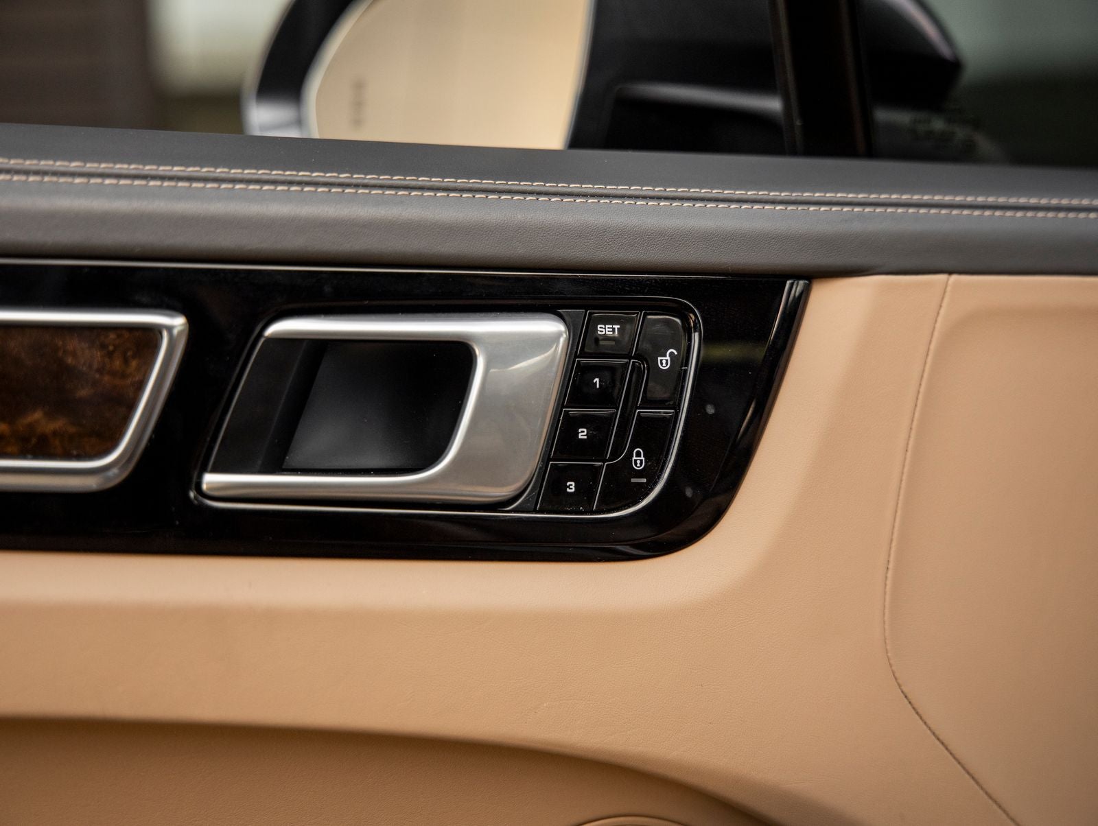 2019 Porsche Cayenne Cayenne