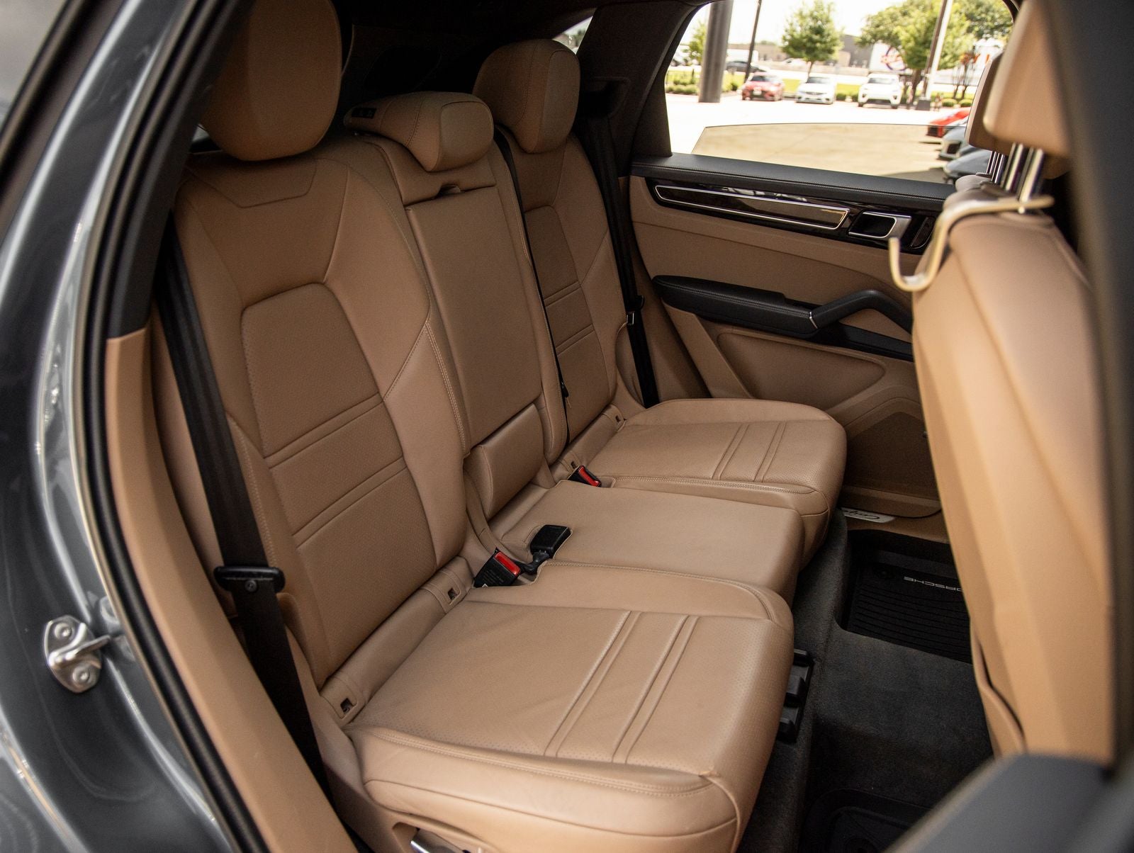 2019 Porsche Cayenne Cayenne