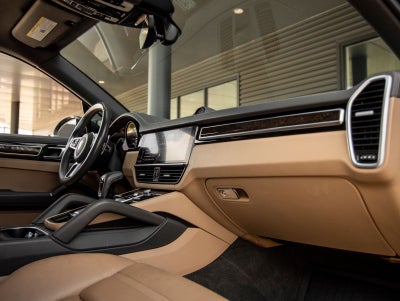 2019 Porsche Cayenne Cayenne